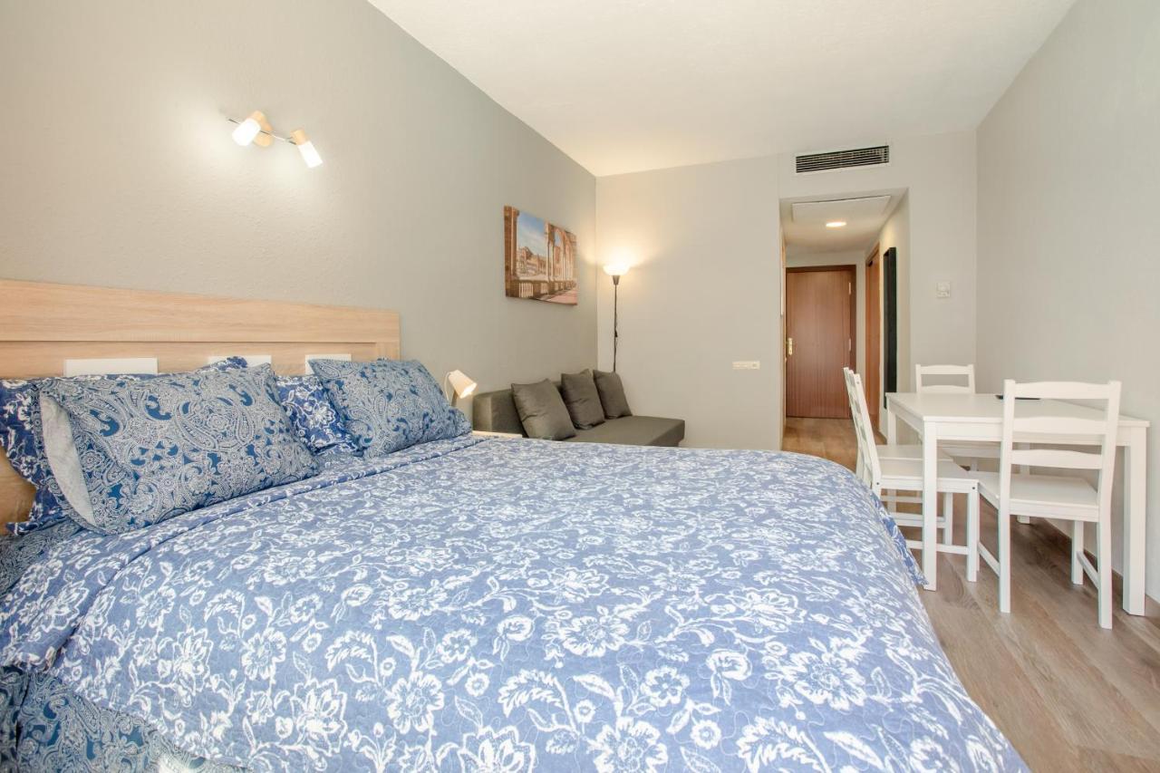 Apartment 233 Hispalis Triana Sevilla Exteriör bild