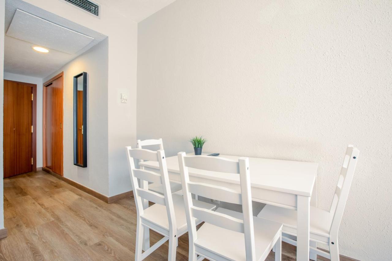 Apartment 233 Hispalis Triana Sevilla Exteriör bild